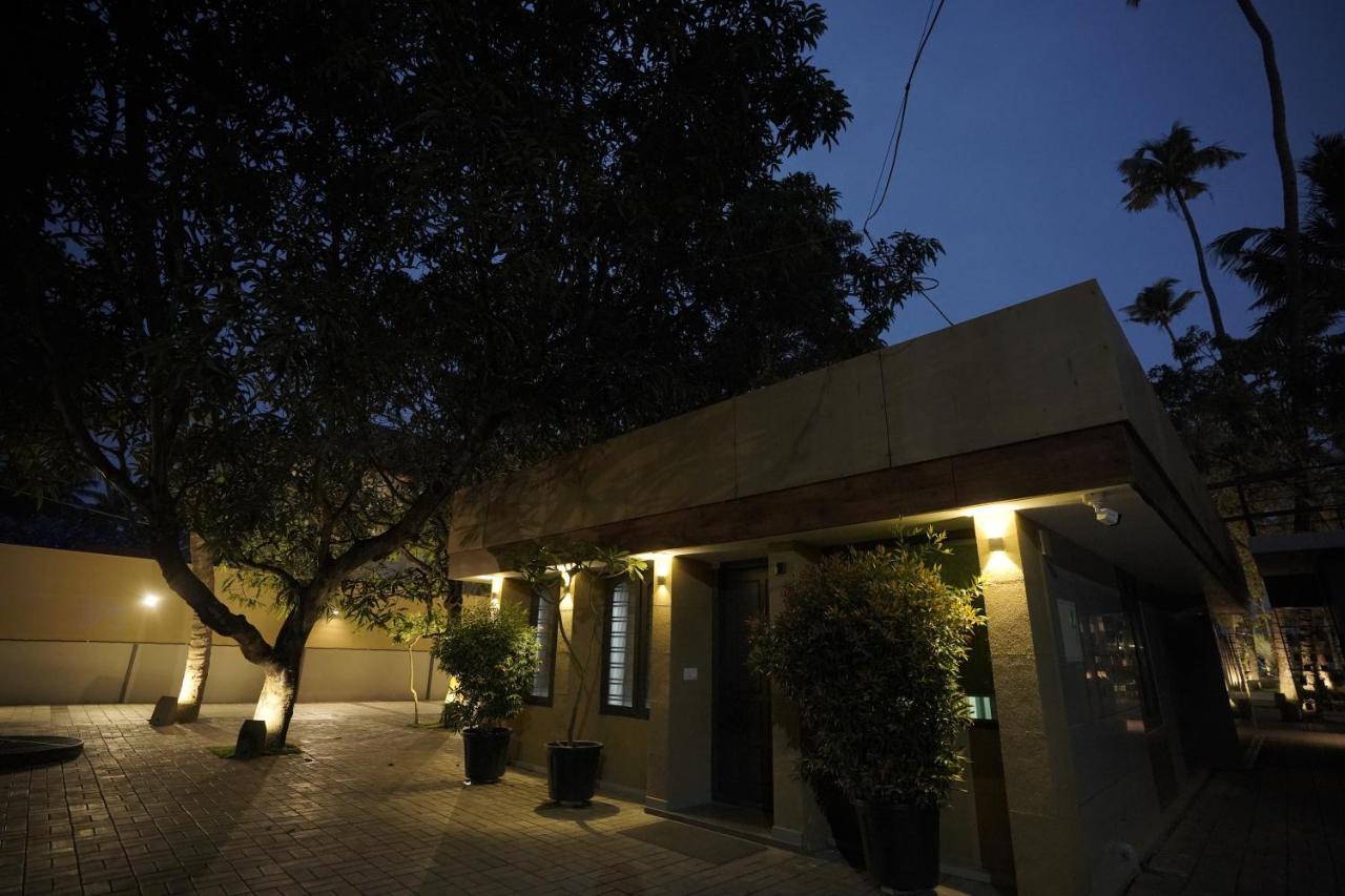 Lago Leisure Resort & Spa Cherai Beach Exterior photo