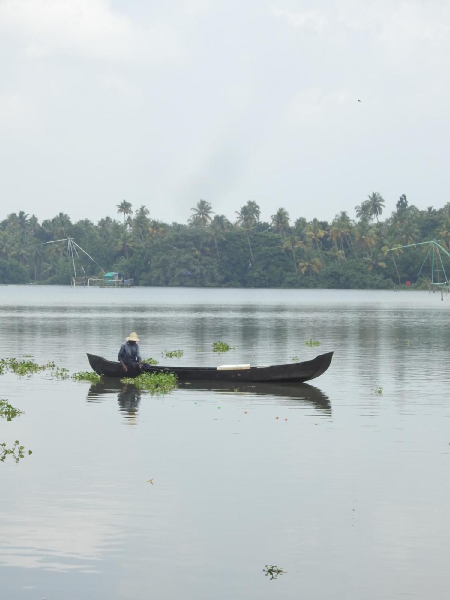 Lago Leisure Resort & Spa Cherai Beach Exterior photo