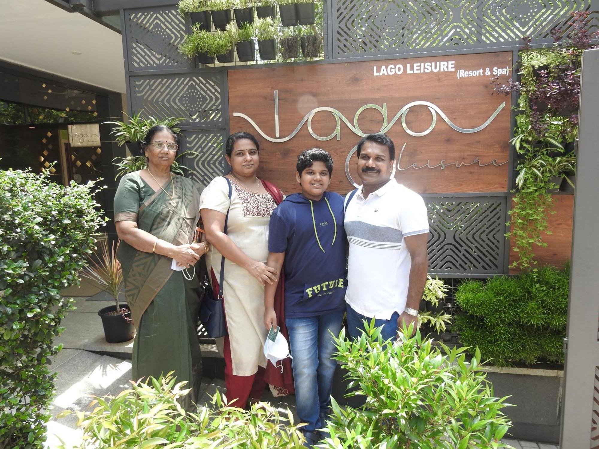 Lago Leisure Resort & Spa Cherai Beach Exterior photo